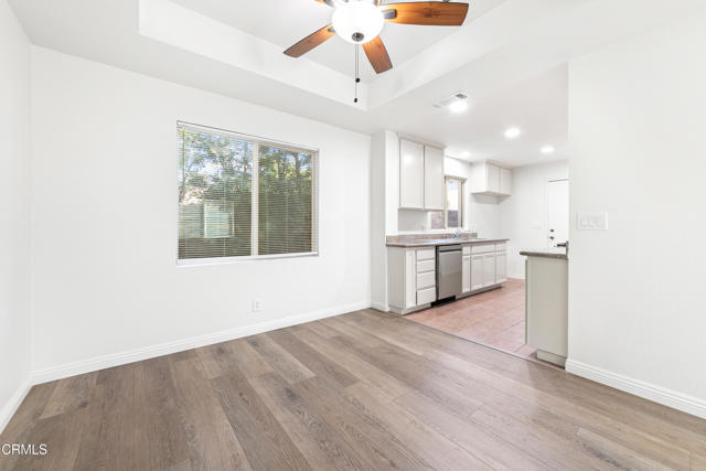Building Photo - 693 Cypress Ave