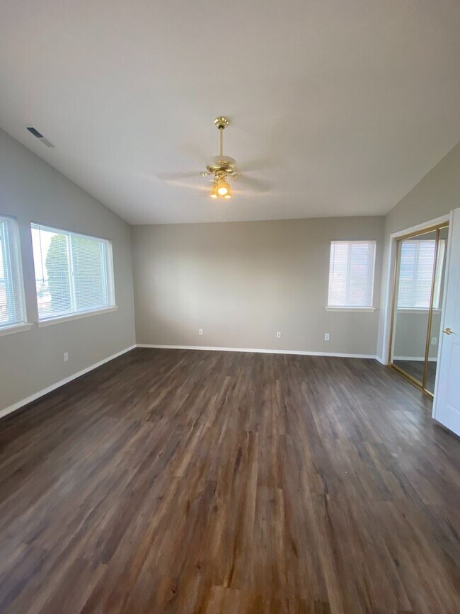 Building Photo - 8608 W Payette Ct