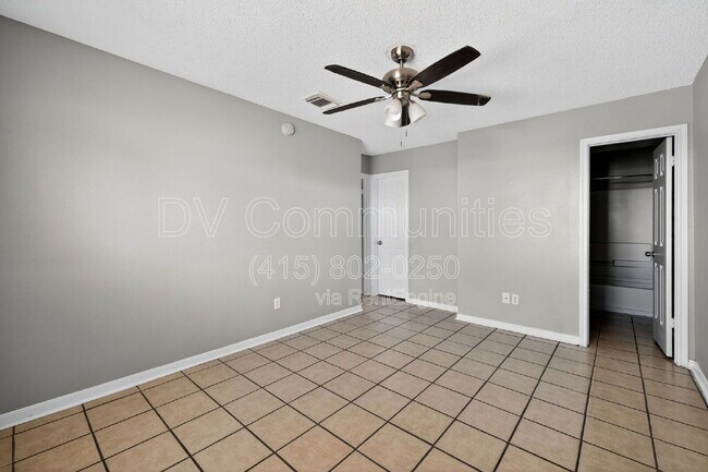 Building Photo - 6721 Haven Meadow Dr