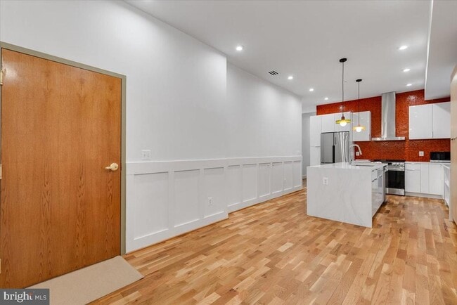 Building Photo - 3169 18th St NW