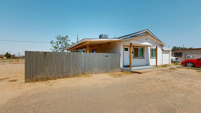 Building Photo - 410 Arapaho Trail
