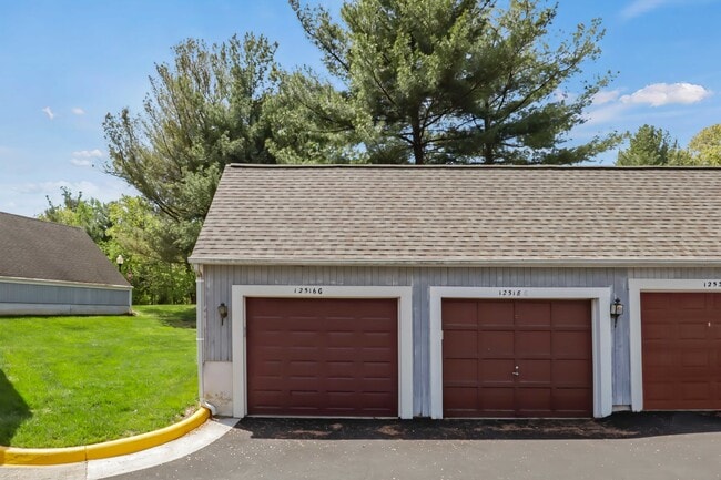 Building Photo - 12516 Fanleaf Ct