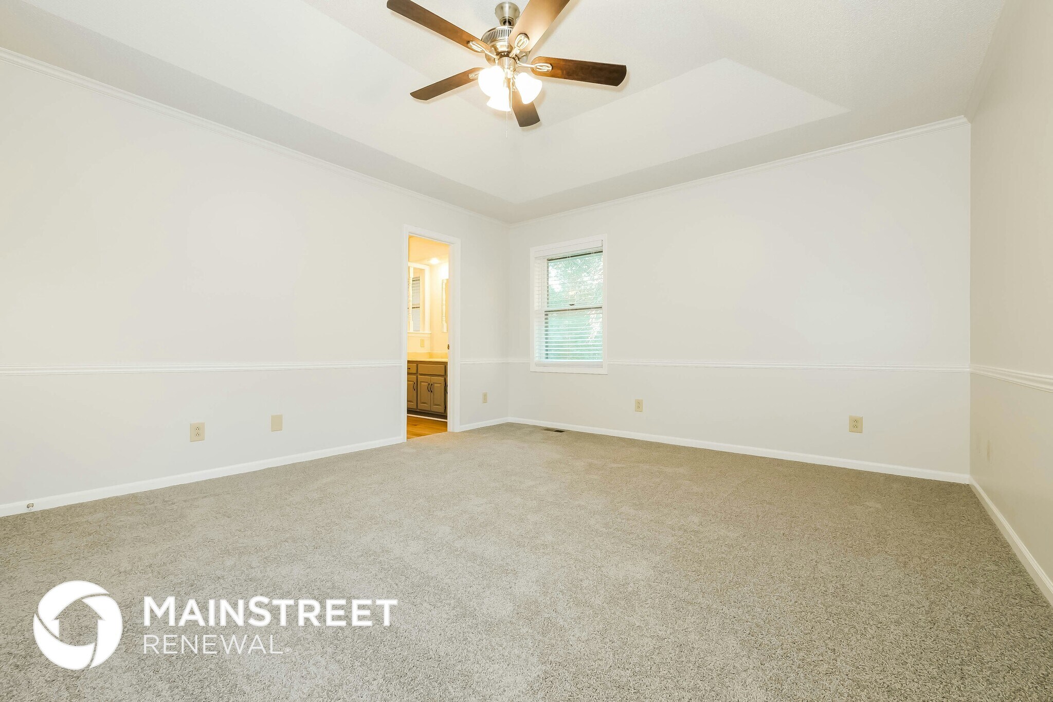 Building Photo - 408 SE Brownfield Dr