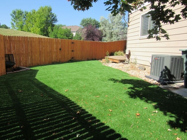 Building Photo - Double Master layout