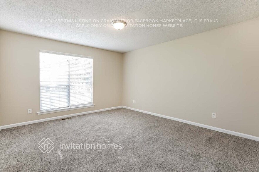 Building Photo - 4216 Sturbridge Dr