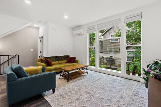 Building Photo - 937A NW 52nd St