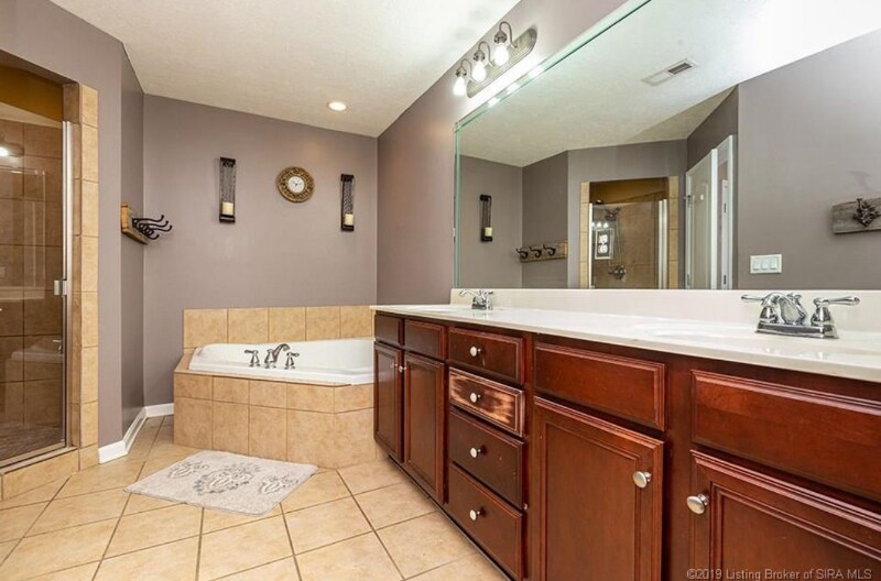 Building Photo - 13807 Deerfield Crossing