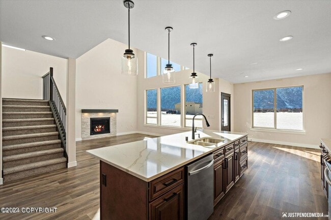 Building Photo - Stunning, brand new construction property with unparalleled views