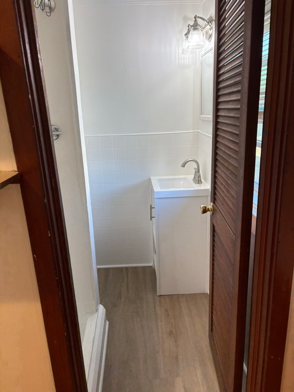 Building Photo - 5208 N Virginia Dare Trail