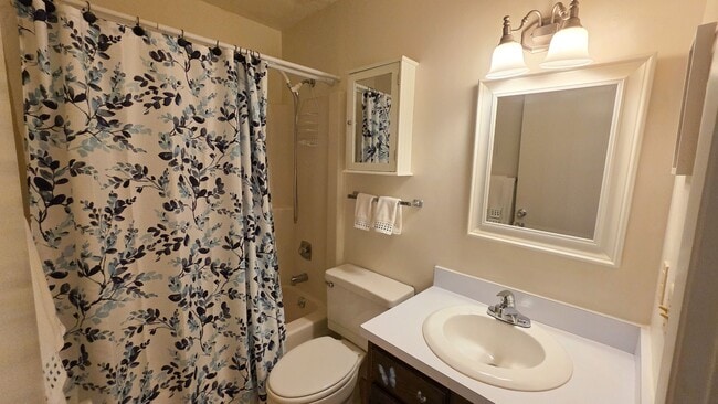 Building Photo - ANNUAL RENTAL 1/1 COMING SOON 55+