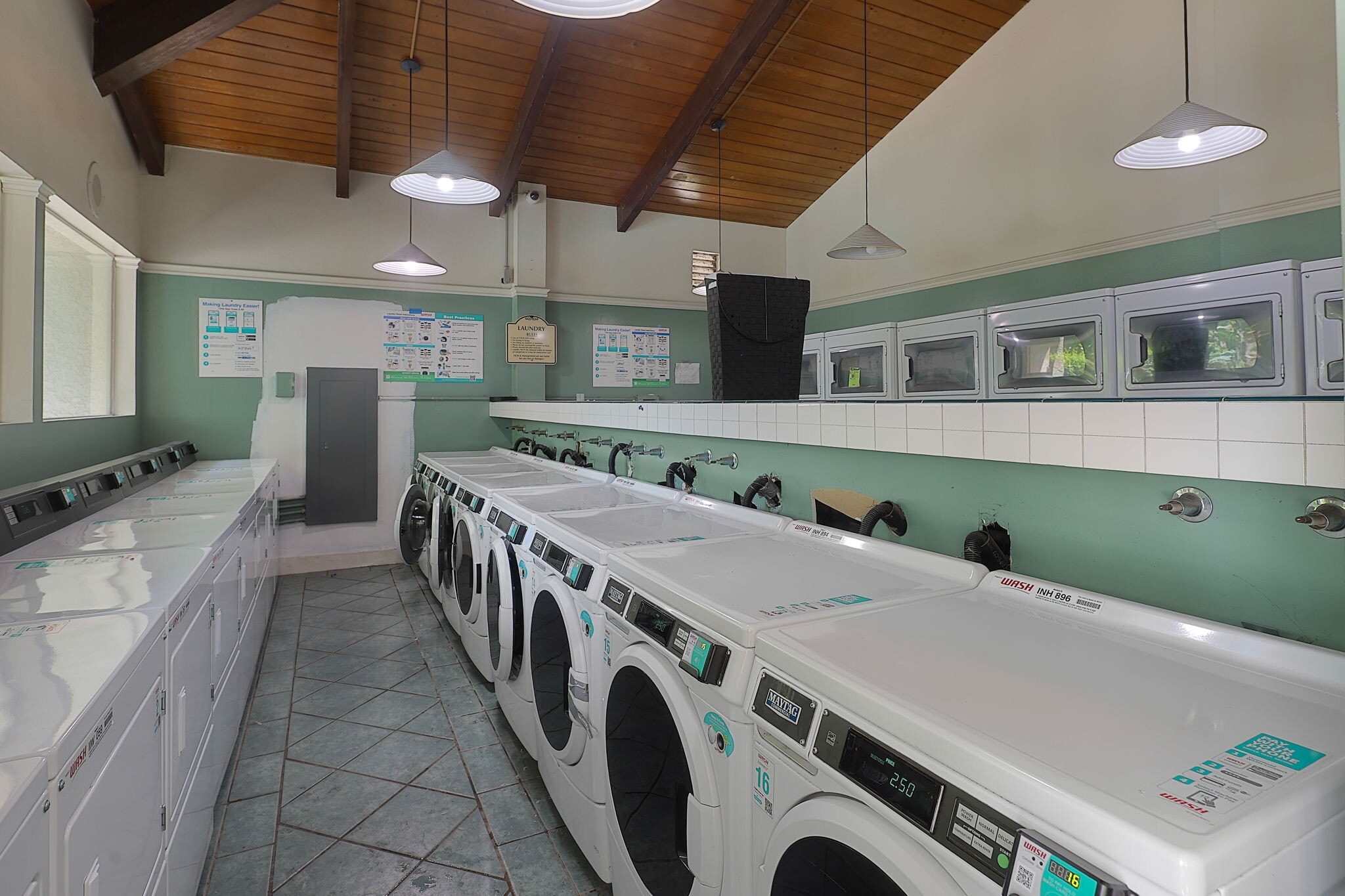 Laundry Room - 20134 Leadwell St