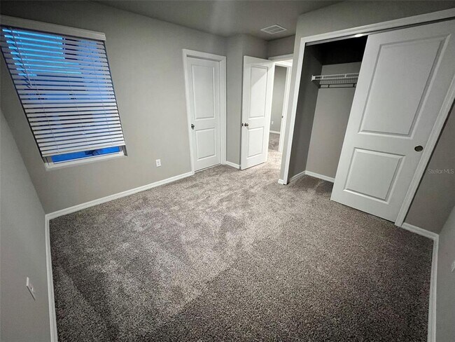 Building Photo - 7693 Imagination Pl