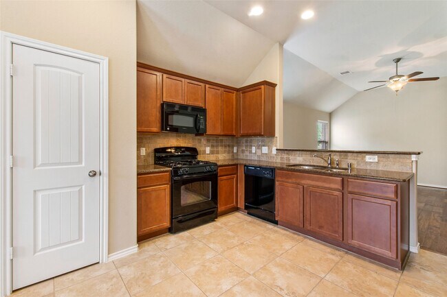 Building Photo - 8746 Sunny Gallop Dr