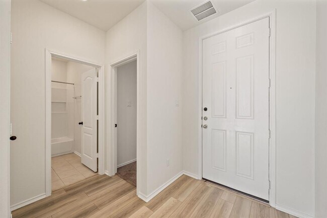 Building Photo - 4501 Capua Ct