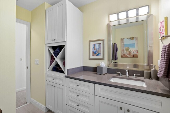 Building Photo - 1679 Serenity Ln