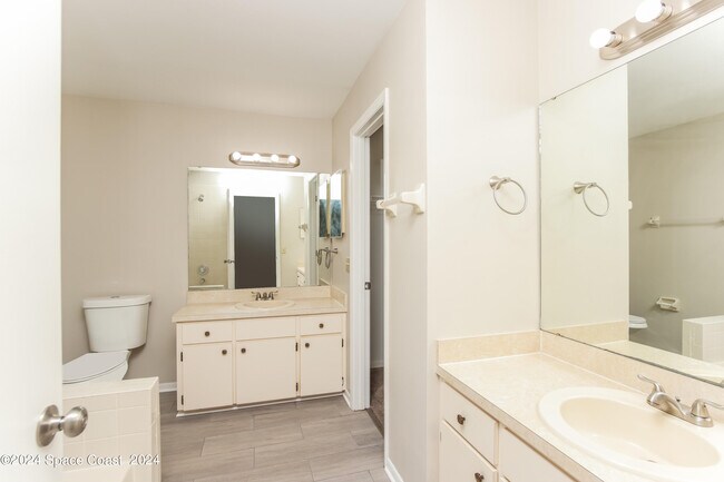 Building Photo - 1388 Tilberg Ave NW