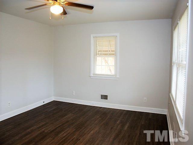 Building Photo - 3116 Tuckaway Ln