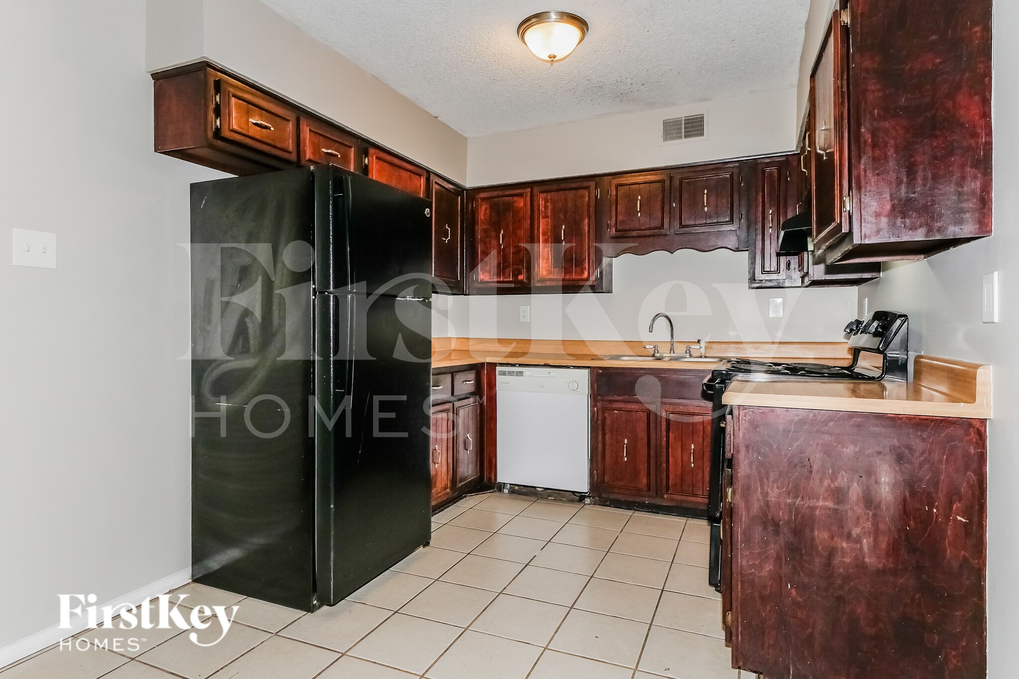 Building Photo - 3037 Leeridge Dr