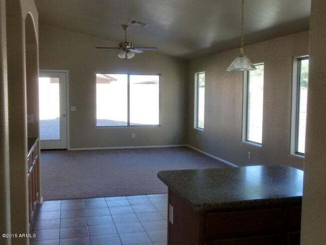 Building Photo - Spacious Rental in Canyon Trails