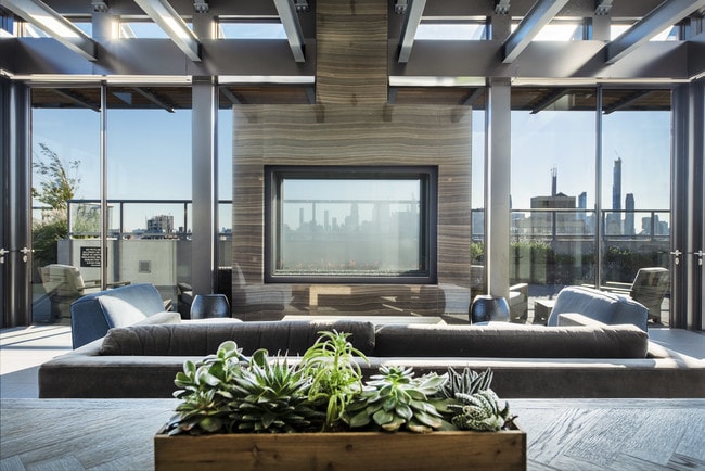 Building Photo - The Colorado