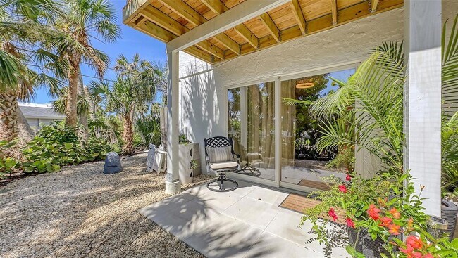 Building Photo - 3604 Casey Key Rd