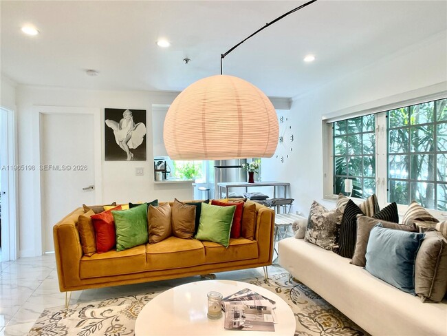 Building Photo - 600 Euclid Ave