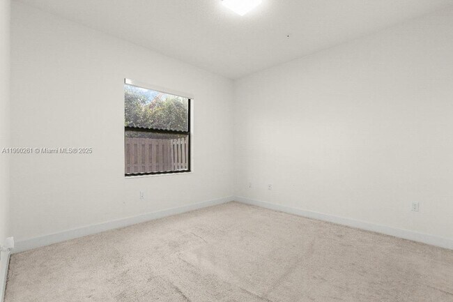 Building Photo - 7925 NW 104th Ave