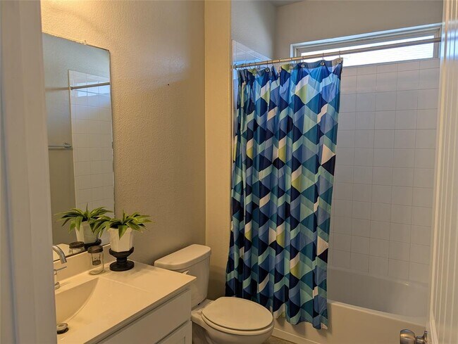 Building Photo - 2612 Bowen St