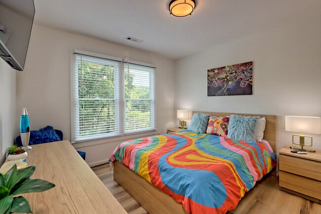 Building Photo - 122 Cannon St