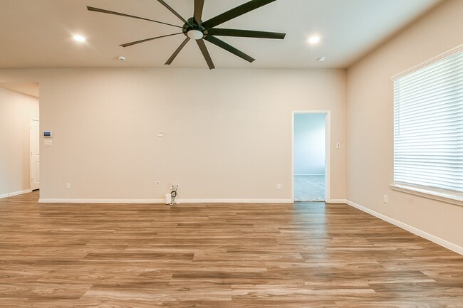 Building Photo - 12630 Beddington Ct