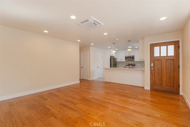 Building Photo - 319 N Shelton St