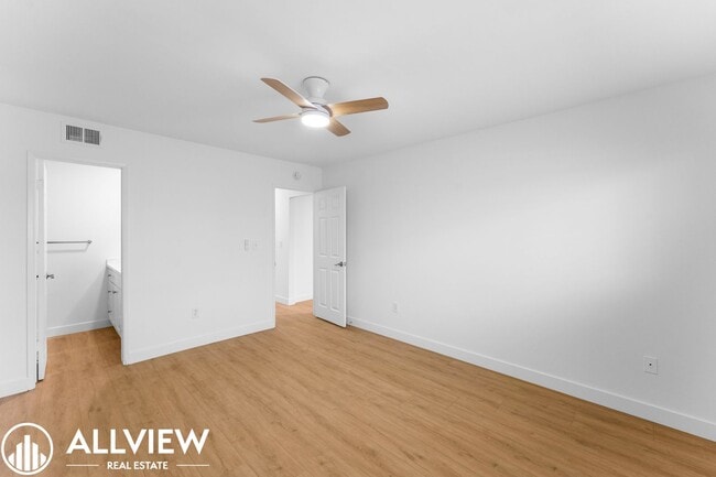 Building Photo - 16651 Tunstall Ln