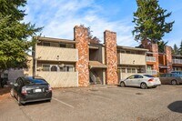 Building Photo - 10012 NE 117th Ct