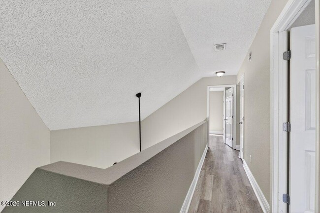 Building Photo - 518 Tuxedo Ct