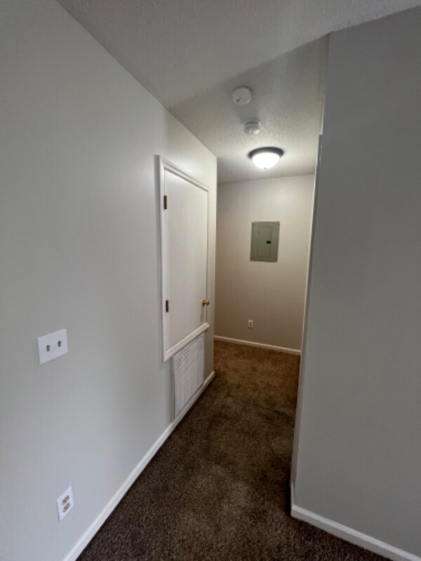 Building Photo - 317 Caswell St