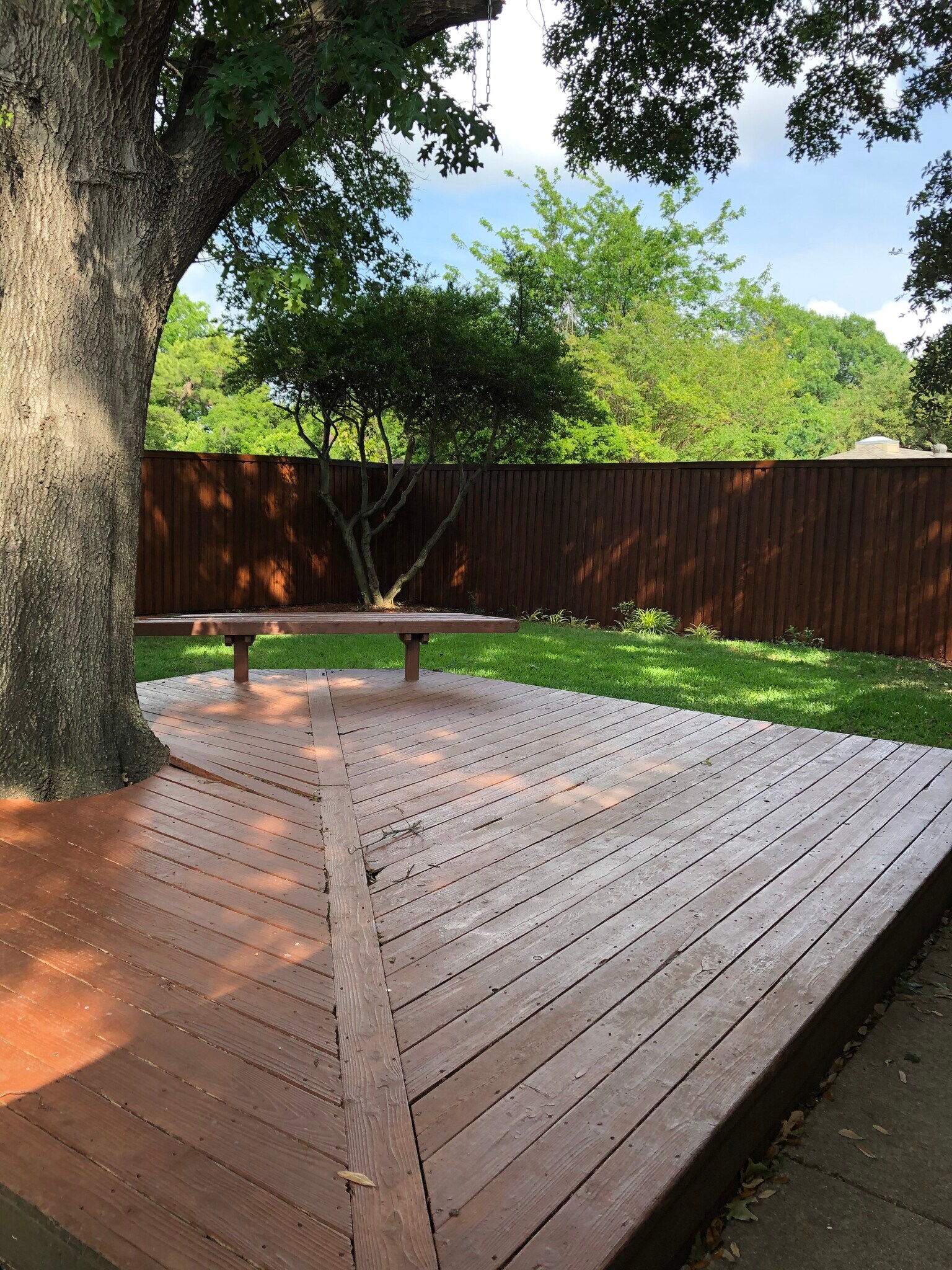 Building Photo - 2304 Canyon Valley Trl