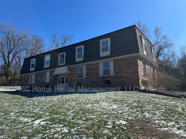 Building Photo - 8725 Countryshire Ln