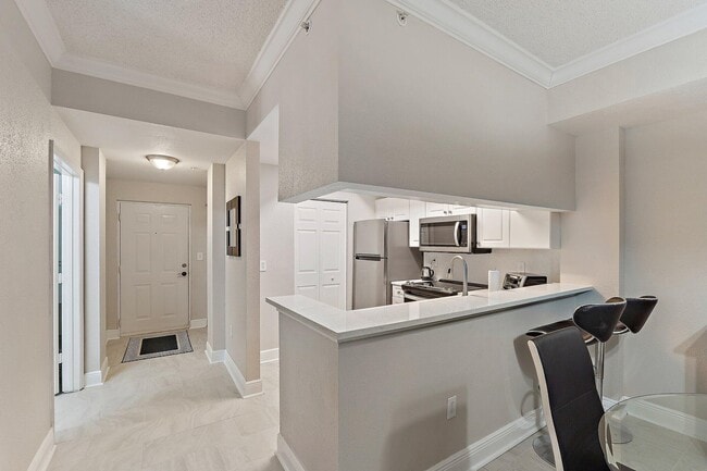 Building Photo - 2809 Amalei Dr