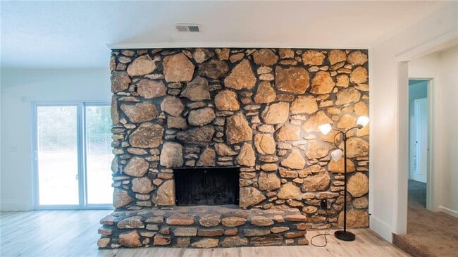 Building Photo - 3016 Donavan Way