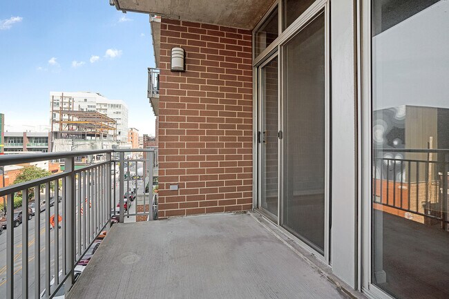 Building Photo - 111 S Morgan St