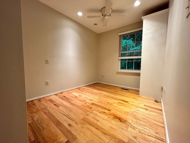 Building Photo - 10378 Bridgetown Pl