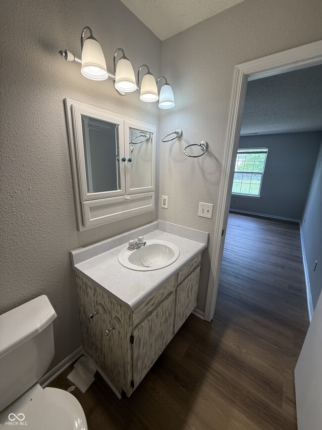 Building Photo - 1271 Blue Heron Ln