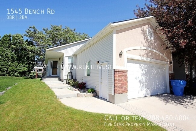 Primary Photo - 1545 Bench Rd