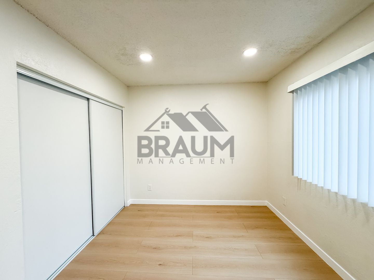 Building Photo - 4636 Laurel Canyon Blvd