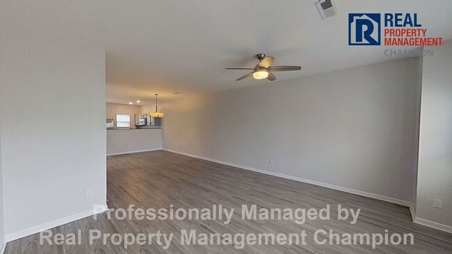 Building Photo - Spacious 3-Story Townhome in the Heart of Carolina Beach — Backs to State Park