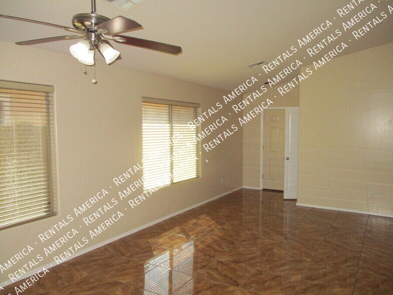 Building Photo - 1328 Natasha Dr