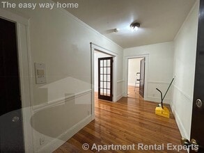 Building Photo - 157 Summer St