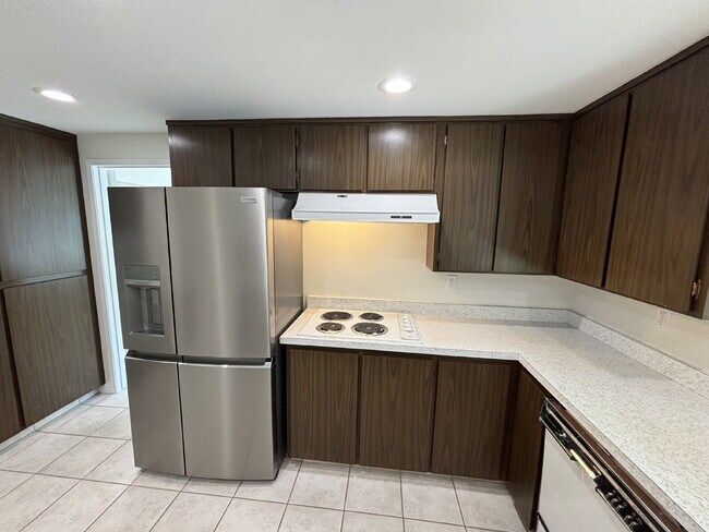 Building Photo - 475 Monti Cir