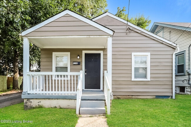 Primary Photo - 4144 Sunset Ave