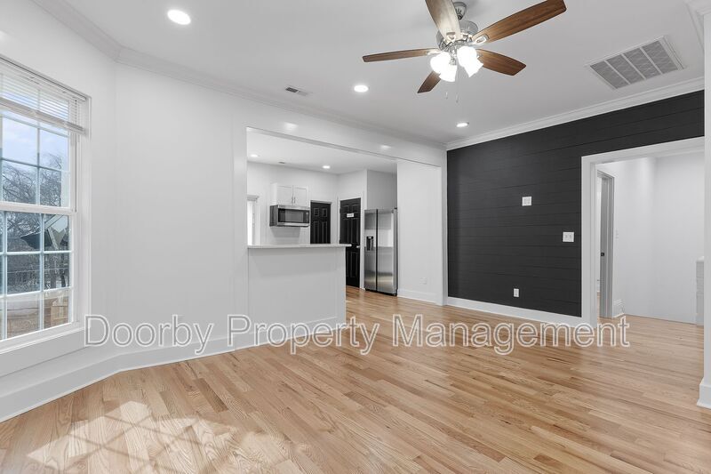Building Photo - 1508 Bailey Ave